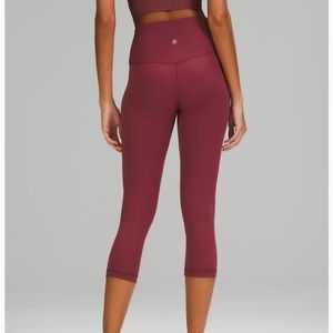 Lululemon Align high rise crop 21 inch